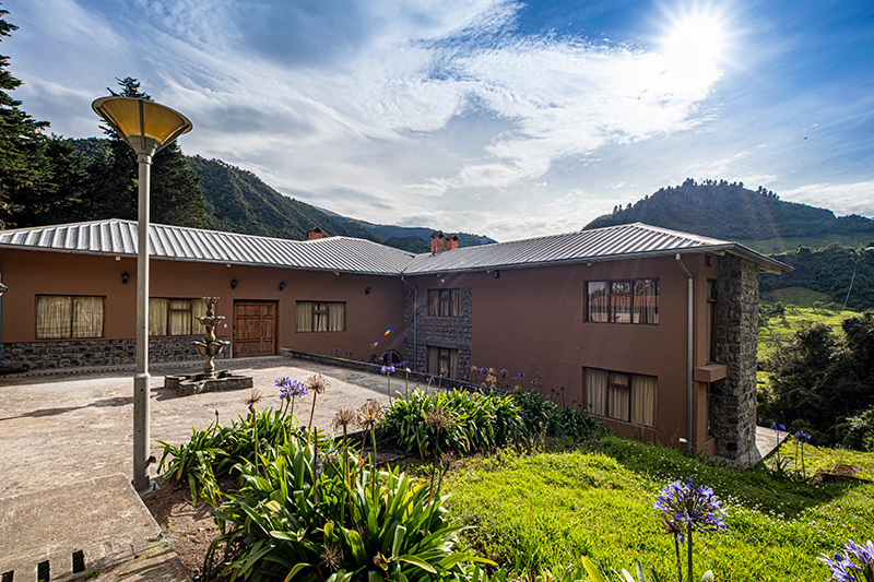RESIDENCIA PARTICULAR / Quito.