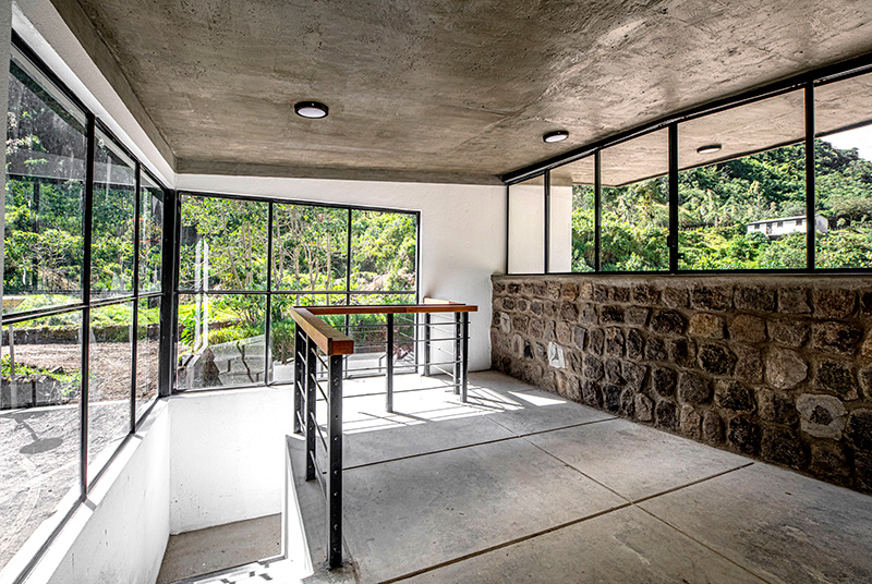 RESIDENCIA PARTICULAR / Quito.